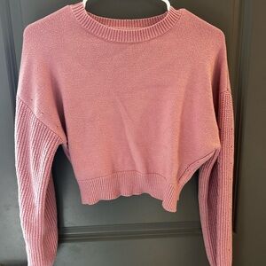 Cropped Women's Pink Sweater
